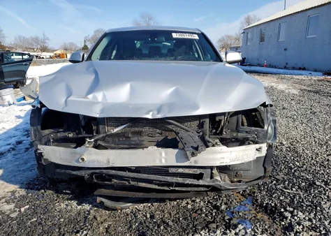 2013 BMW 328 Xi z USA, uszkodzony, nr VIN WBA3B3C55DF533123